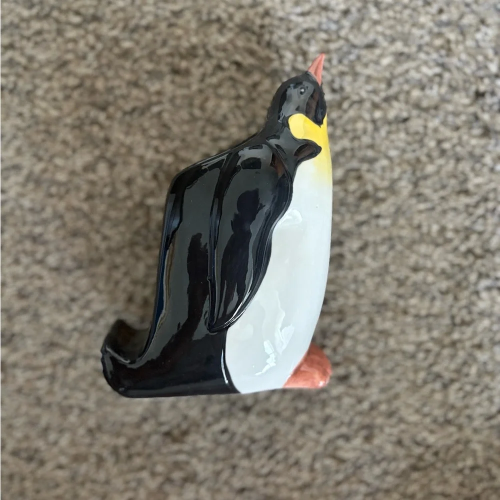 Ceramic Penguin Pencil and Phone Holder - Picture 2 of 7
